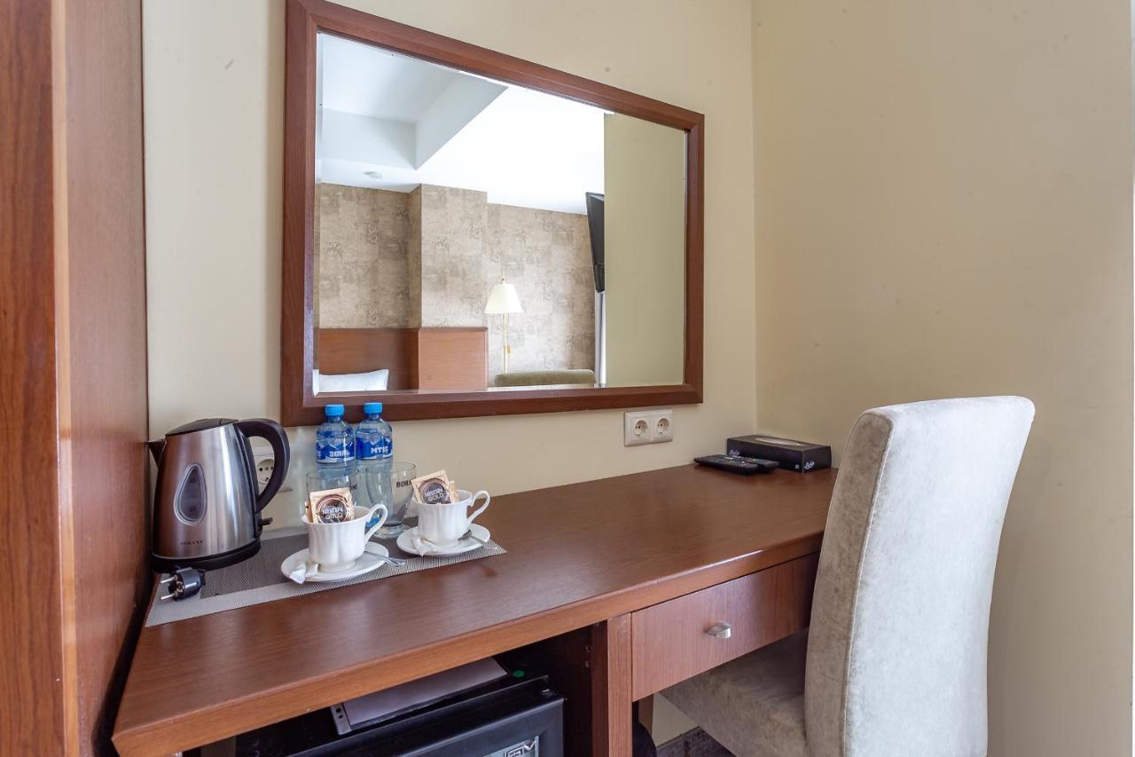 A5 Hotel Tiflis Exterior foto